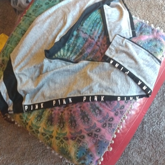 Victoria secret Women's leggings - Picture 2 of 3